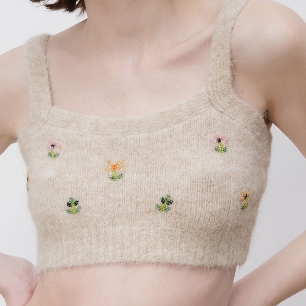 Zara knit beaded sweater set - Picture 4 of 9